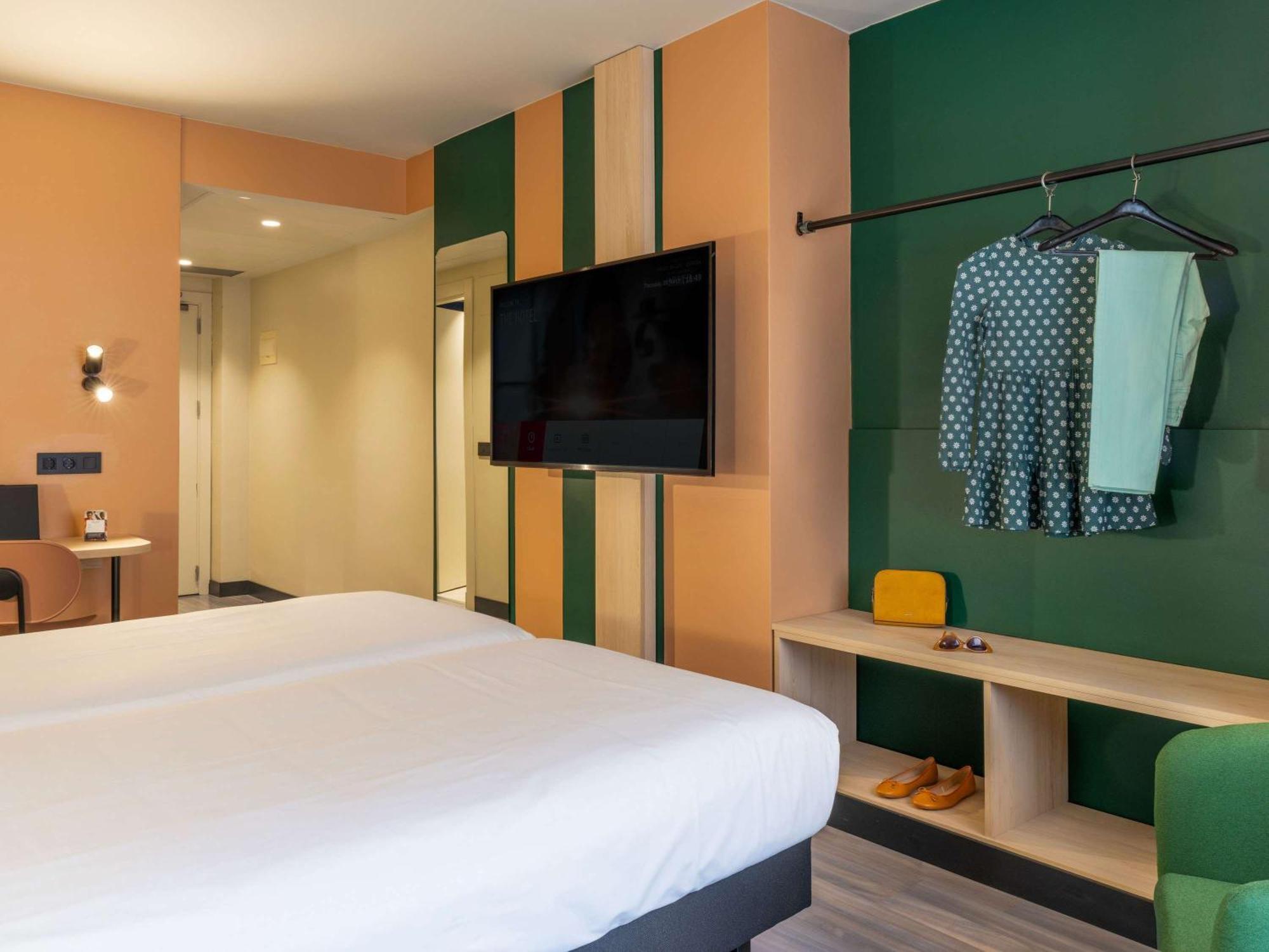 Ibis Styles Zaragoza Ramiro I Hotel Exterior photo