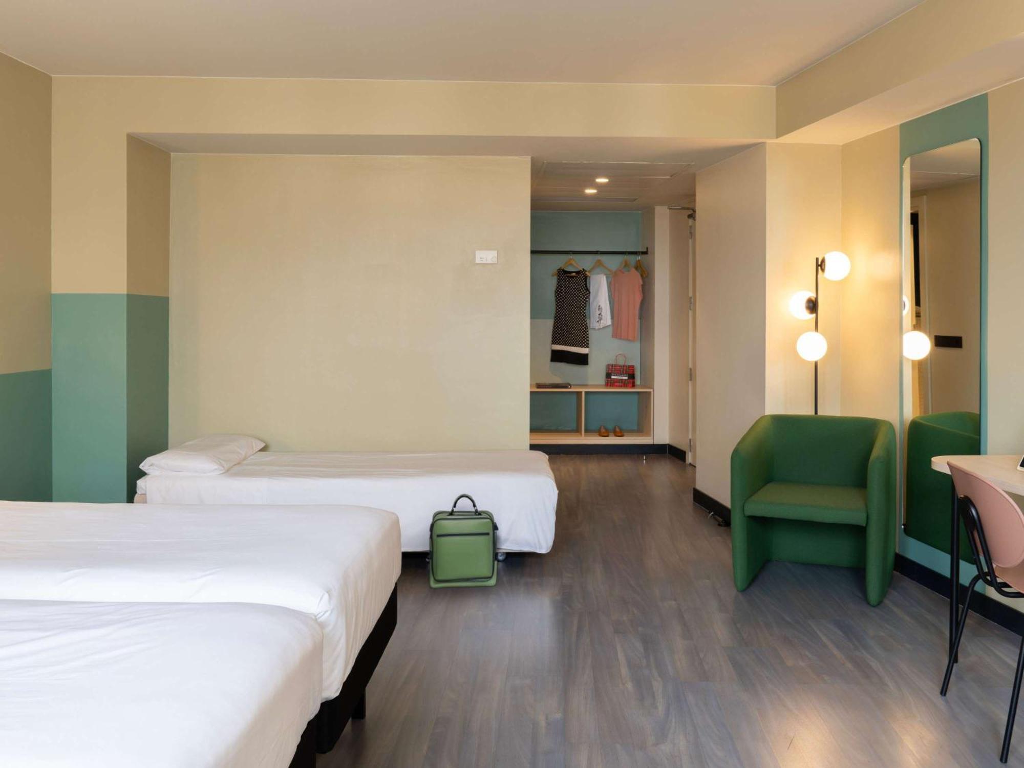 Ibis Styles Zaragoza Ramiro I Hotel Exterior photo